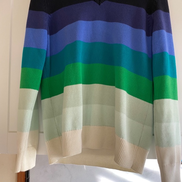 Liz Claiborne - Picture 5 of 6